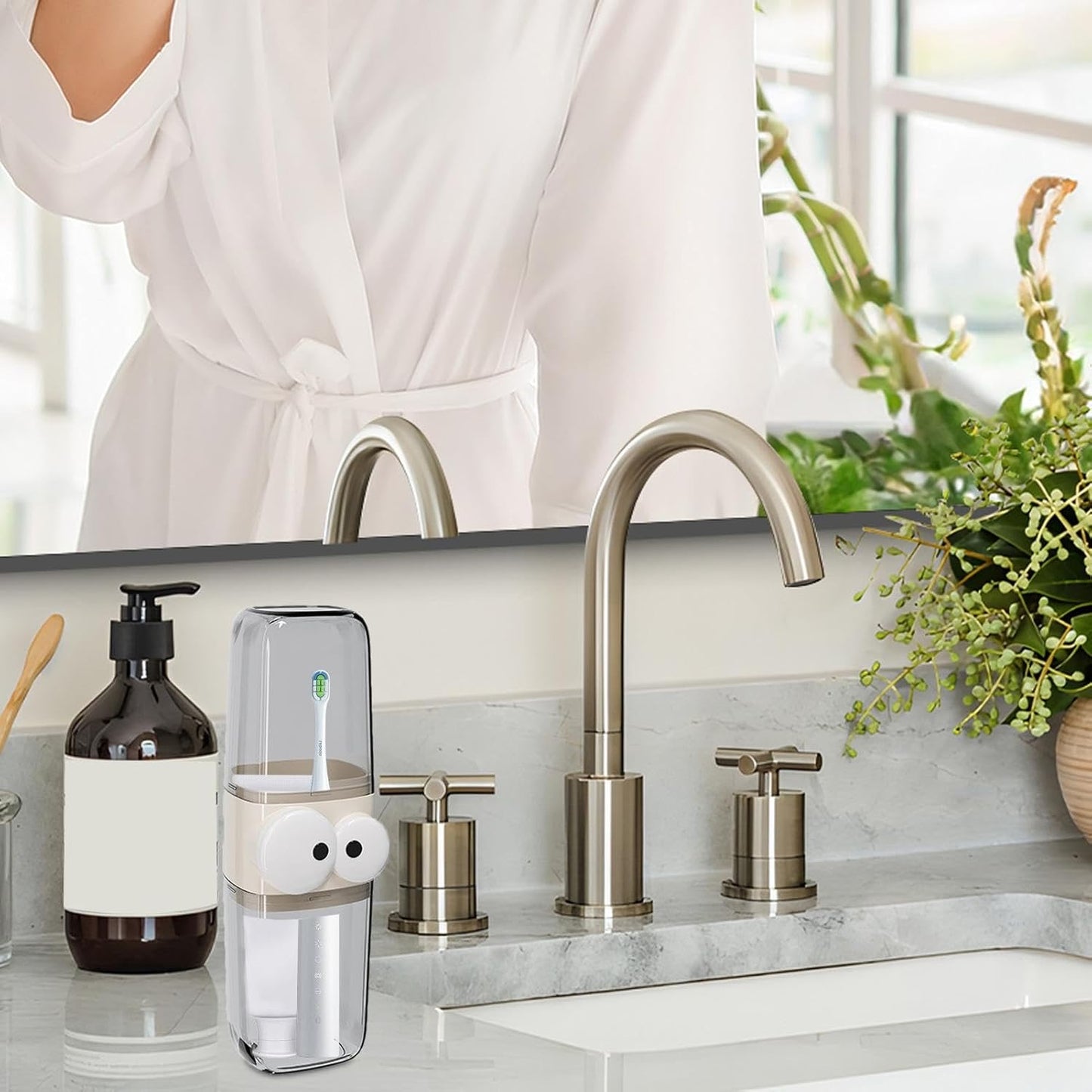 Cute Cartoon Transparent Toothbrush Holder with Storage Container - Dust-Proof, Travel-Friendly Toothbrush Case with 2 Cups Inside - Ideal for Camping, Picnic, Trip, Travel