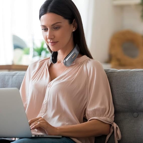 Handy Heater Freedom - Wearable Neck Heater for Cold Winters, 4 Heat Settings & Comfort-Heat Technology, Cordless Personal Heater for On-the-Go Heating, USB Rechargeable, 6 Hour Battery Life