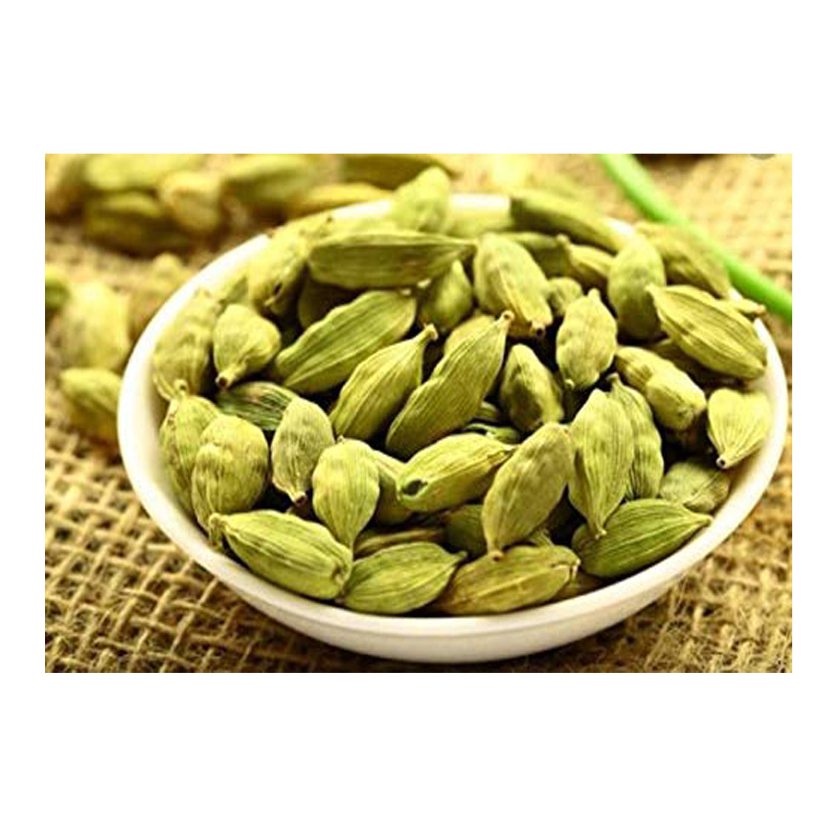 Premium Green Cardamom Pods (Elaichi), Whole Spice, Natural | Bold Flavor & Natural Aroma