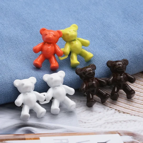 Cute Bear Snap Buckles – Adjustable Strap Clips for Bags, Belts & Backpacks - 1 Pair (Multicolor)