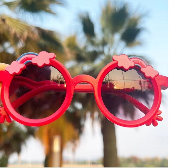 Modern Style Eyewears for Boys & Girls, Cloudy Rainbow Design Glasses for Kids, Sun Protection Eyewears for Kids, Fancy Style Goggles