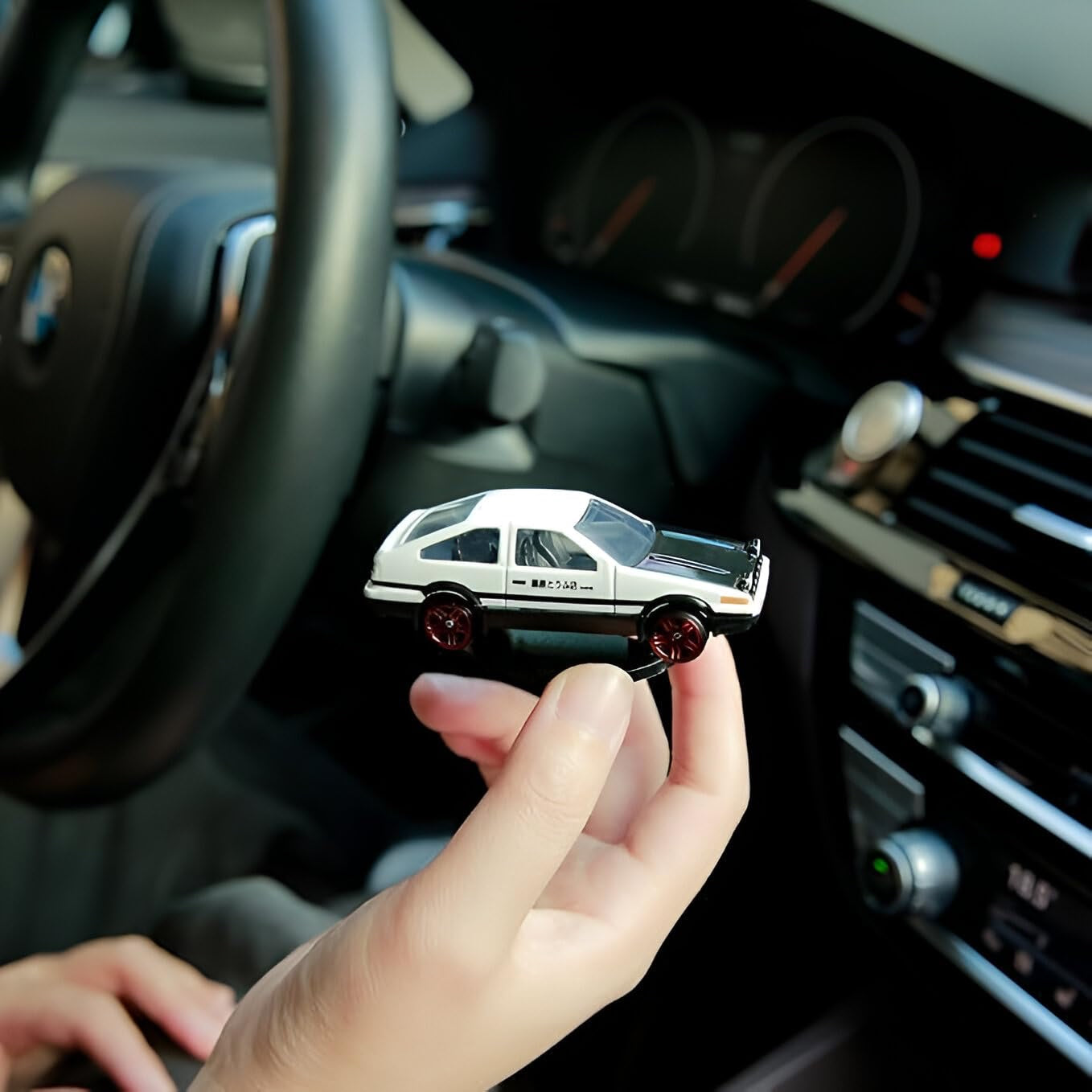 AE86 Drifting Spin Car Ornament – Die-Cast Dashboard Drift Toy with Spinning Action | Perfect for Car Lovers, Collectors & Initial D Fans