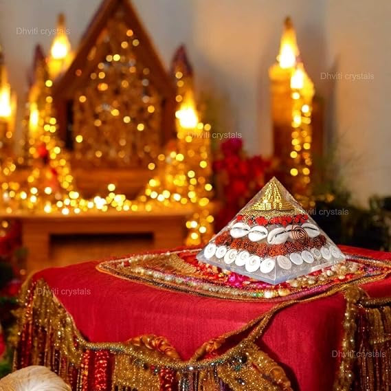 Crystal Laxmi Pyramid with Rudraksha Shree Yantra Natural Gomati Chakra White Kauri and Ratti Seeds for Vastu Money Wealth Good Luck, Success & Prosperity